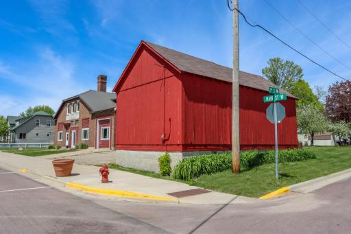196 Main Street W, Elysian, MN 56028