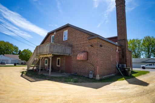 196 Main Street W, Elysian, MN 56028
