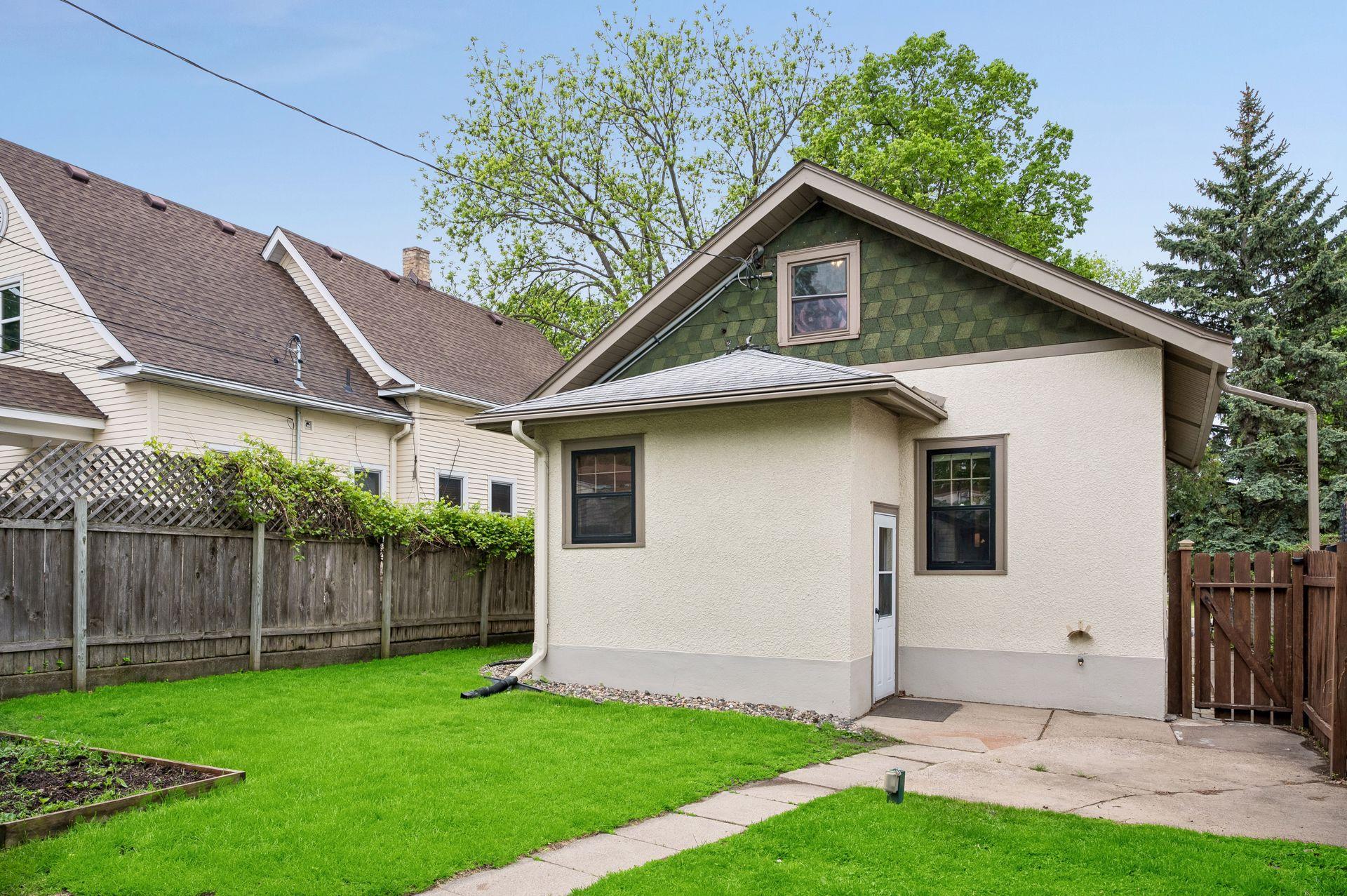 Great space for summer BBQs!
