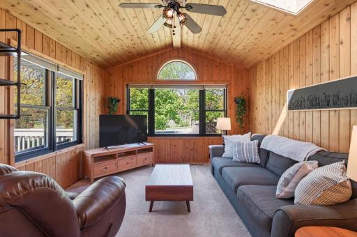 101 Mitchells Court, Saint Paul, MN 55115
