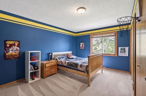 101 Mitchells Court, Saint Paul, MN 55115