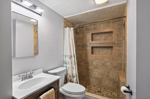 101 Mitchells Court, Saint Paul, MN 55115
