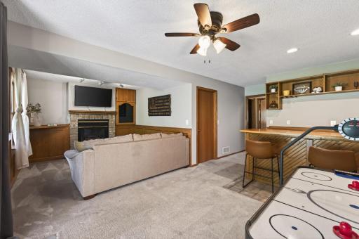 101 Mitchells Court, Saint Paul, MN 55115