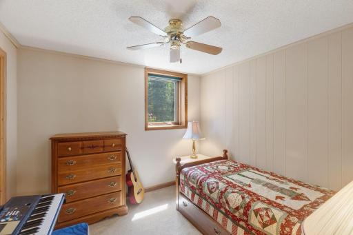 101 Timberland Drive, Burnsville, MN 55337