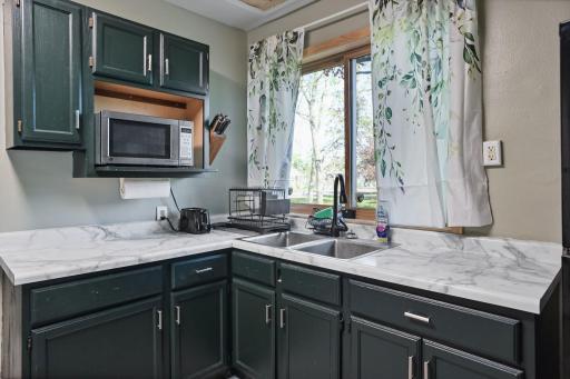 724 1st Street N, Waterville, MN 56096