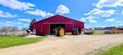 70x80 Pole barn