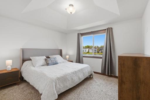 27-web-or-mls-2802_213th_St_W_Farmington_MN_024.jpg