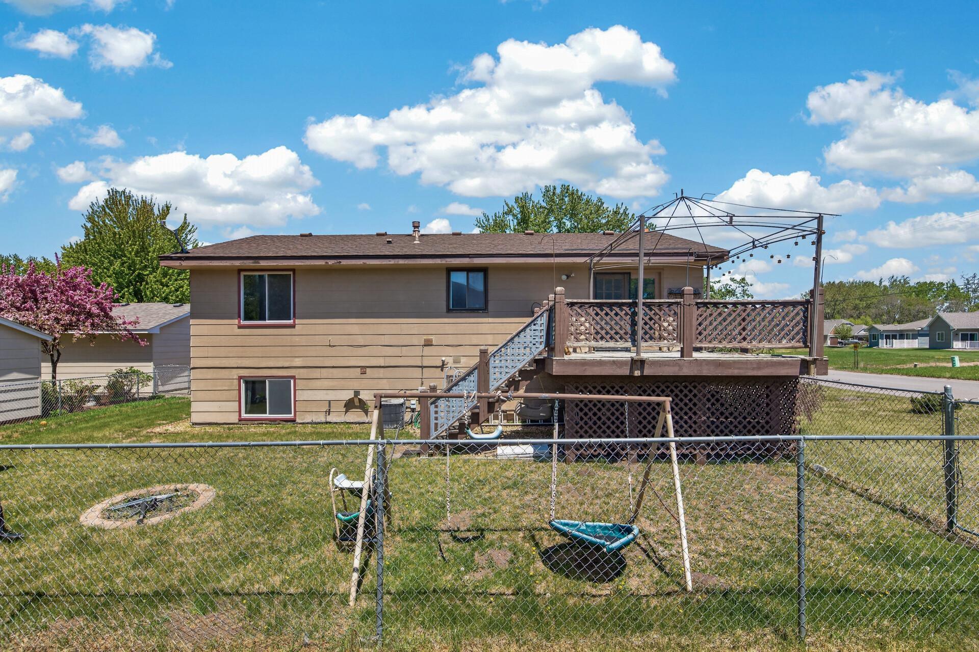 45_1058_Grant_St45_mls.jpg
