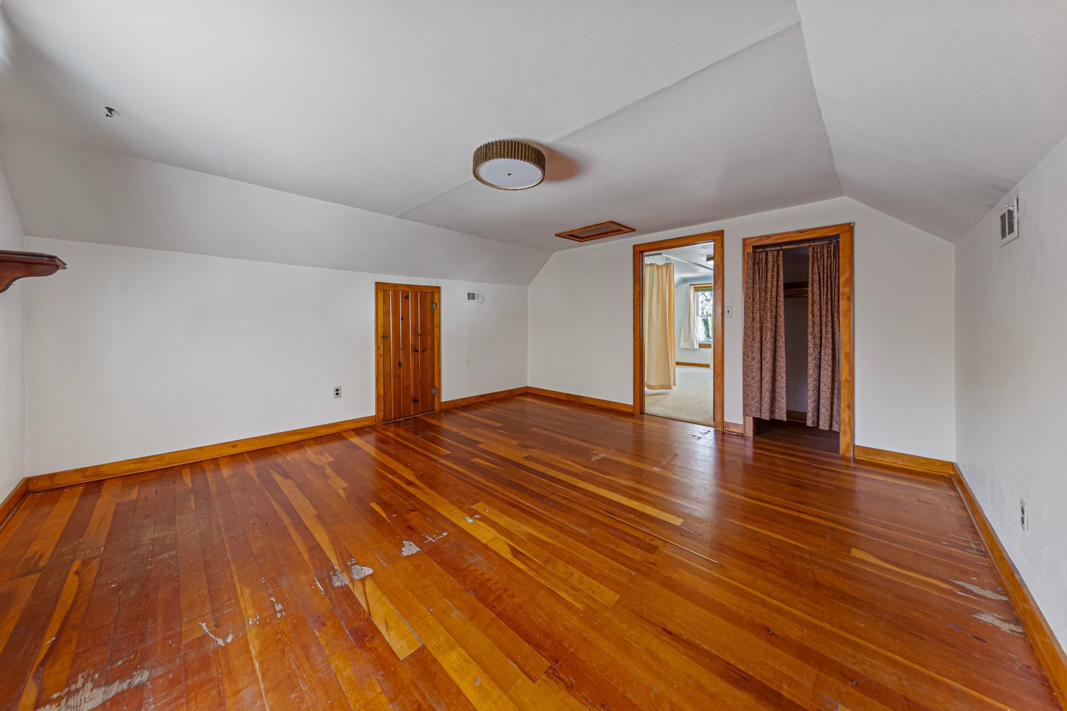 Upper Level bedroom