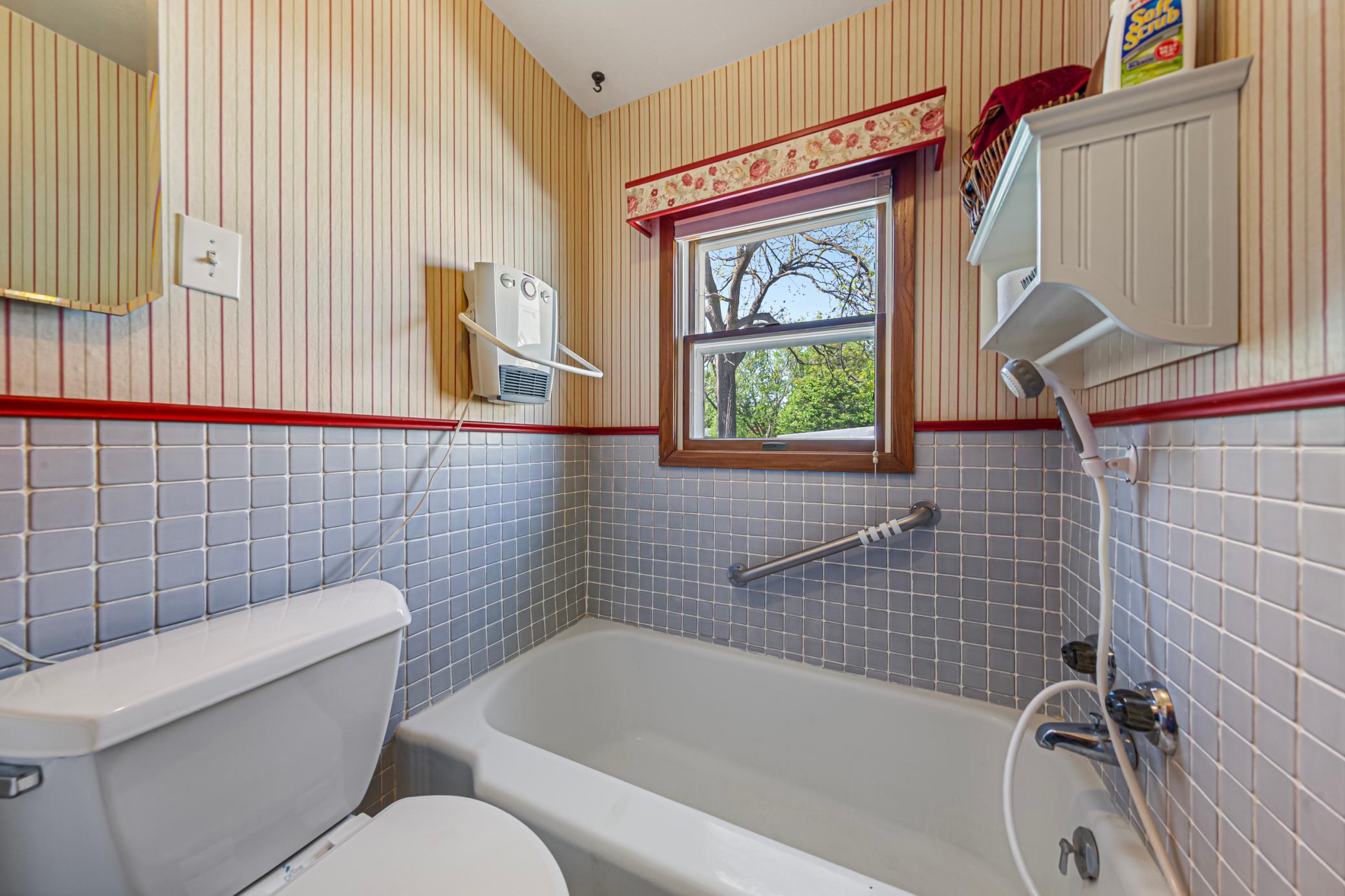 Main Level bathroom