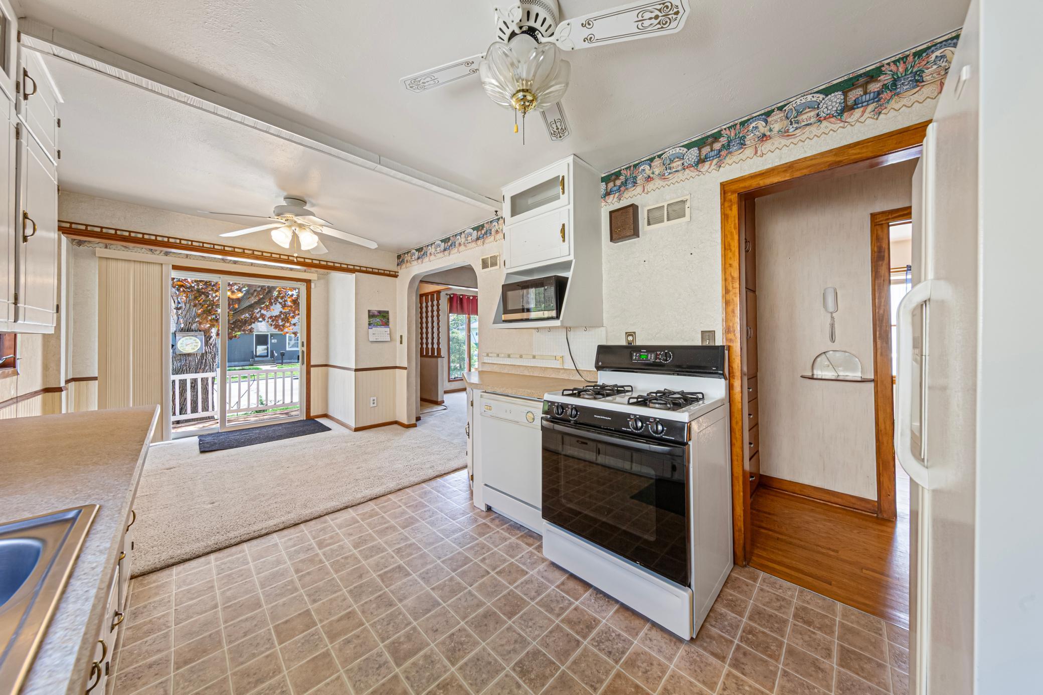 kitchen-dining room