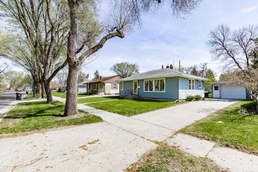 2101 7th Street N, Fargo, ND 58102
