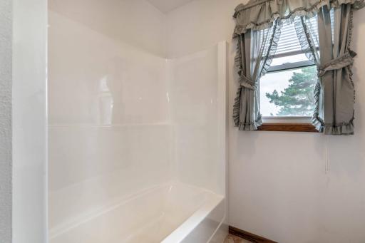 16990 River Oaks Boulevard, Fergus Falls, MN 56537