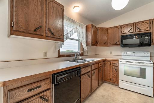 16990 River Oaks Boulevard, Fergus Falls, MN 56537