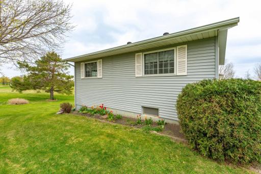 16990 River Oaks Boulevard, Fergus Falls, MN 56537