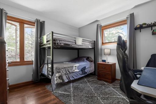 12_7335_Clayton_Ave_E_Inver_Grove_Heights_MN_55076_USA-Bedroom-DSC08024.jpg