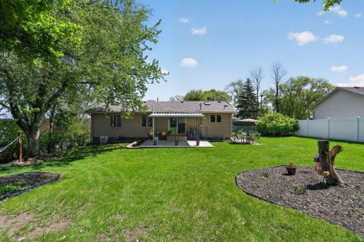 01_7335_Clayton_Ave_E_Inver_Grove_Heights_MN_55076_USA-Exterior-DSC08030.jpg
