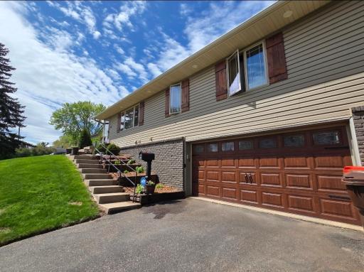 7335 Clayton Avenue, Inver Grove Heights, MN 55076
