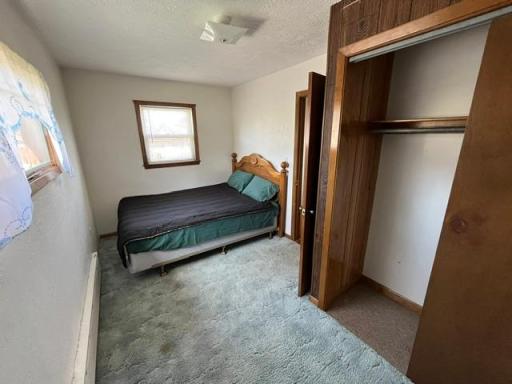 1102 Mckinley Avenue, Eveleth, MN 55734