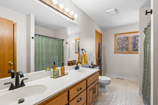 2505 Conifer Avenue, Alexandria, MN 56308