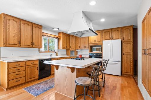 2505 Conifer Avenue, Alexandria, MN 56308