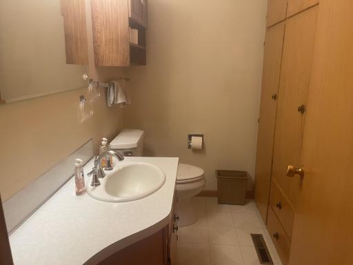 775 2nd Street E, Tracy, MN 56175