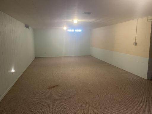 775 2nd Street E, Tracy, MN 56175