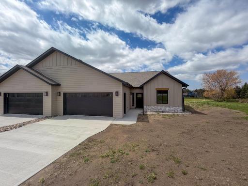 118 Altavista Drive, Detroit Lakes, MN 56501