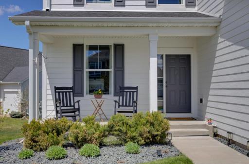 1041 Oakwood Road, Newport, MN 55055