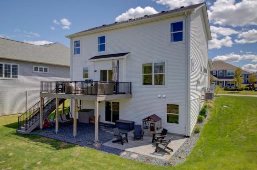 1041 Oakwood Road, Newport, MN 55055
