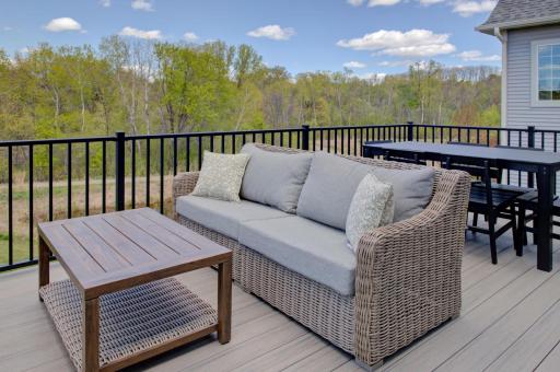 1041 Oakwood Road, Newport, MN 55055