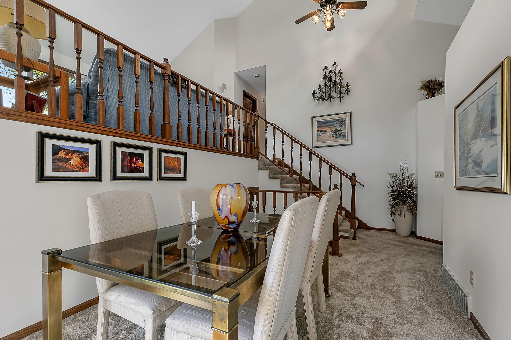 Ceiling fan for an airy ambiance.
