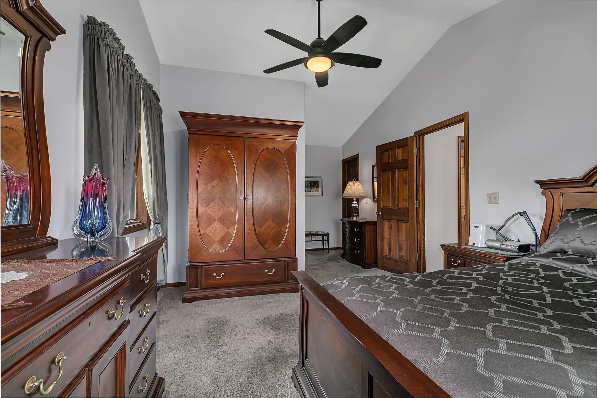 Room for multiple furniture pieces.