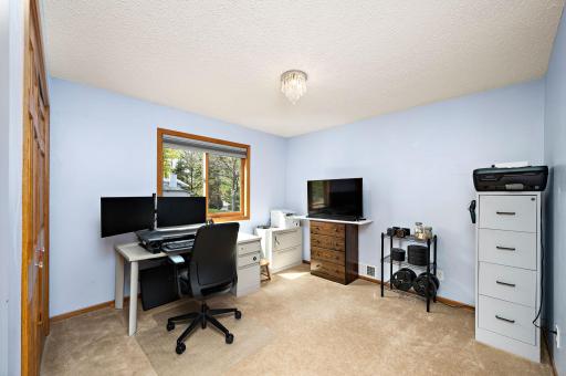 2850 Pheasant Circle, Mound, MN 55364