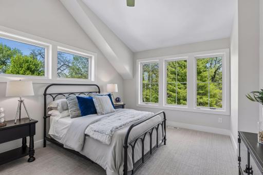 Bedroom Suite w/Private 3/4 Bath