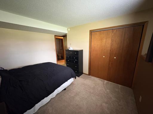 1305 14th Avenue N, Wahpeton, ND 58075