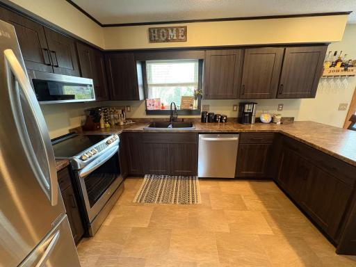 1305 14th Avenue N, Wahpeton, ND 58075
