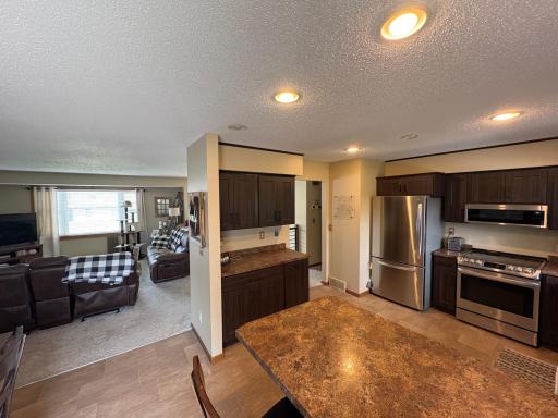 1305 14th Avenue N, Wahpeton, ND 58075