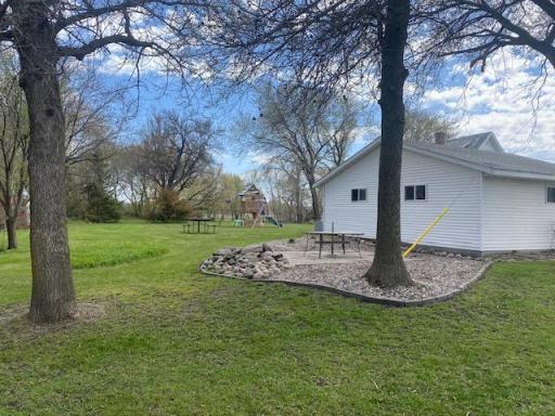 23382 60th Avenue S, Hawley, MN 56549