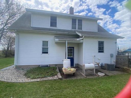 23382 60th Avenue S, Hawley, MN 56549