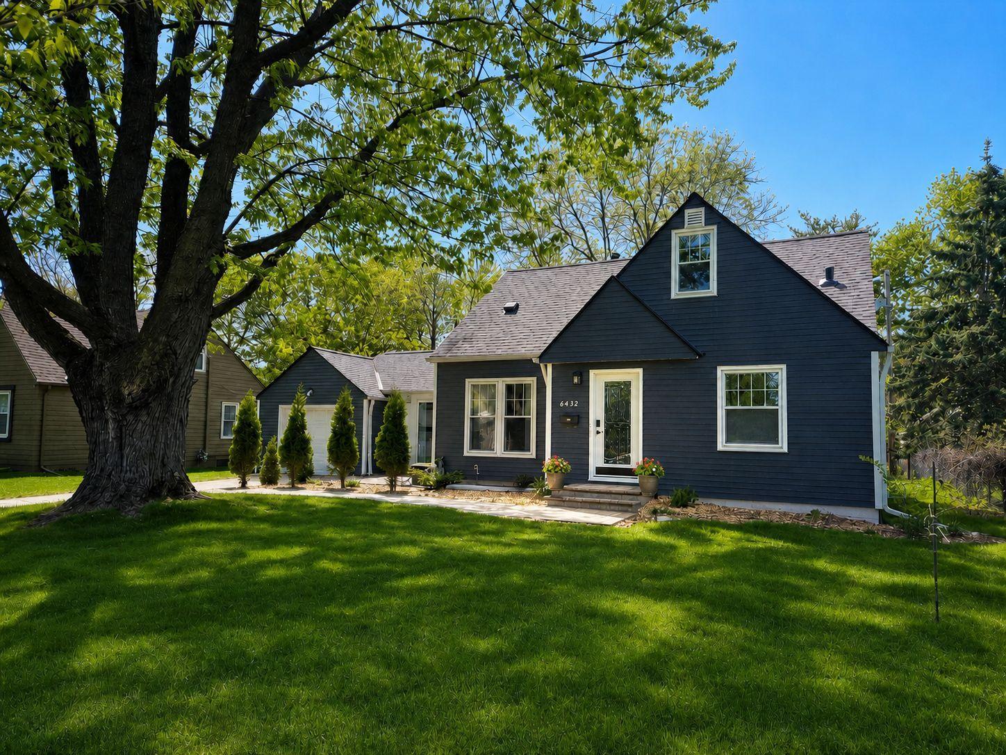 6432 3rd Ave S, Richfield - Front 1.jpg