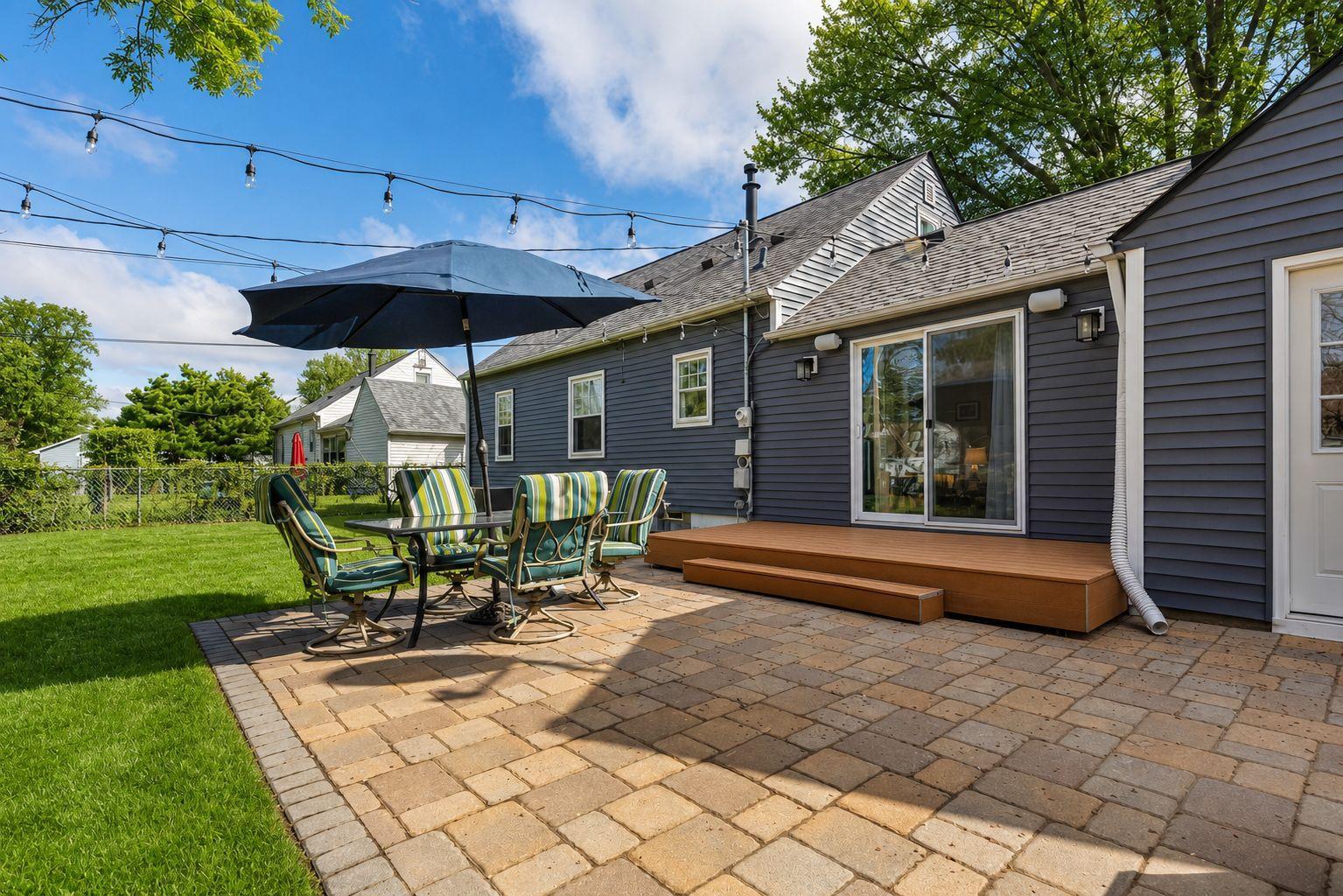 6432 3rd Ave S, Richfield - back patio