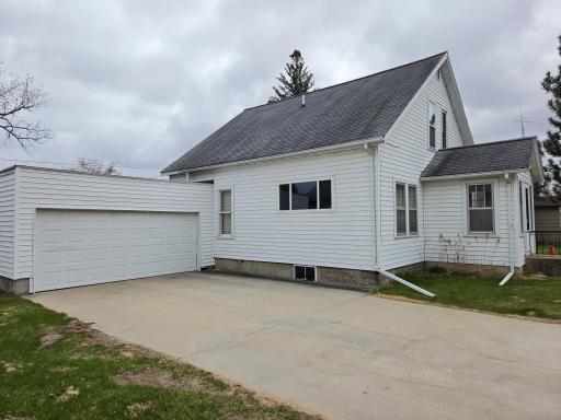 516 4th Street SE, Deer River, MN 56636