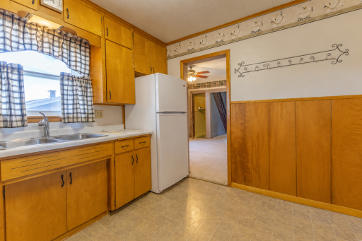 717 Elizabeth Street SE, Preston, MN 55965