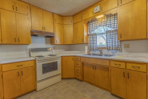 717 Elizabeth Street SE, Preston, MN 55965