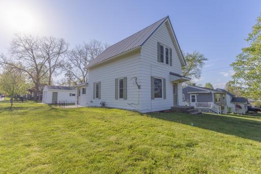 717 Elizabeth Street SE, Preston, MN 55965