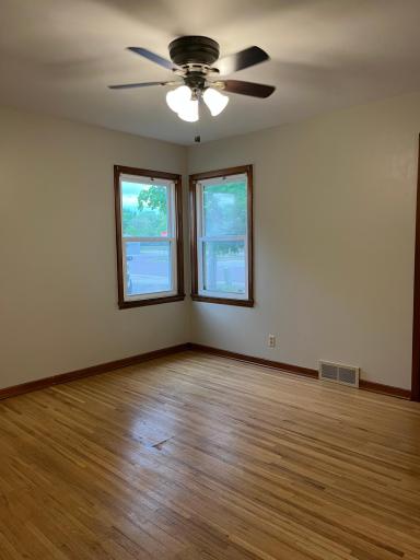 182 14th Street, Windom, MN 56101