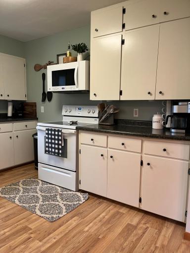 182 14th Street, Windom, MN 56101