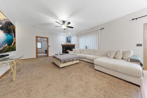 227 Woodhaven Lane, Mankato, MN 56001