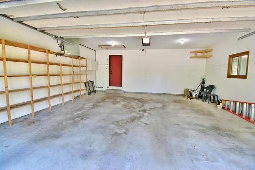 1252 Rolling Oaks Lane NW, Hutchinson, MN 55350